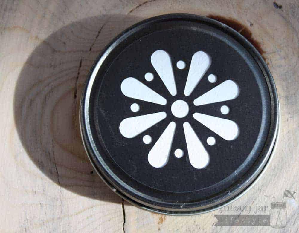 Antiqued Daisy Lids for Regular Mouth Mason Jars