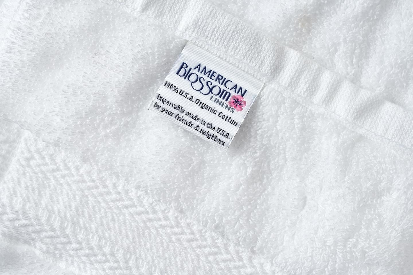 Bathroom Hand Towels Made of Luxury USA Cotton