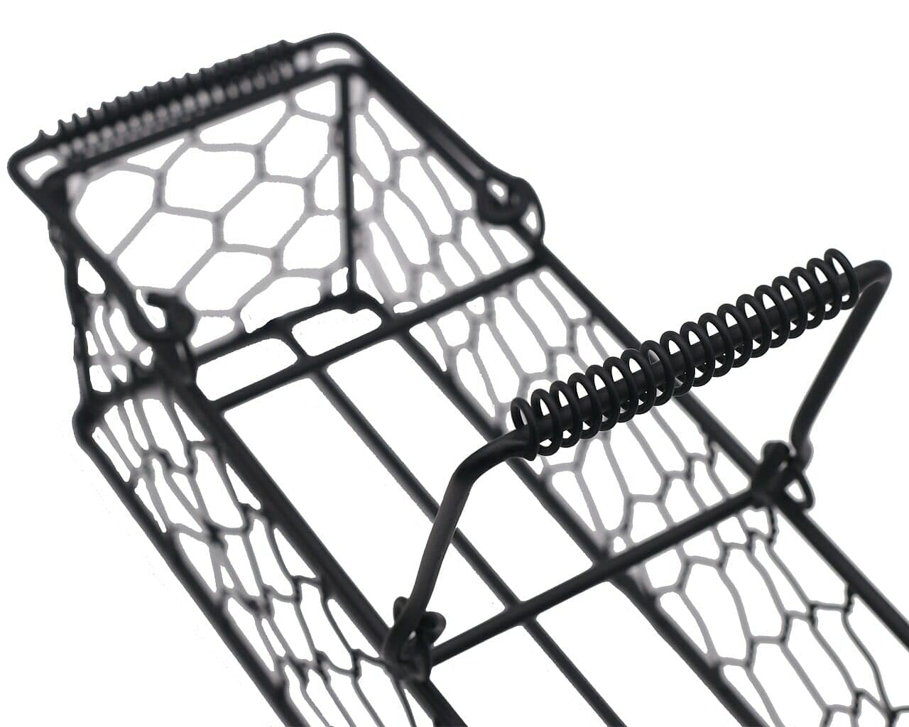 Chicken Wire Caddy for 3 Pint Mason Jars