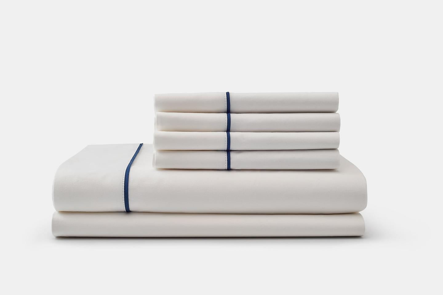 Cotton Piping Design Bed Sheet Set