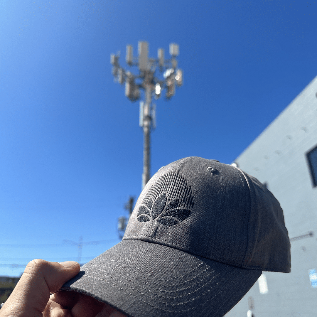 EMF-U HAT