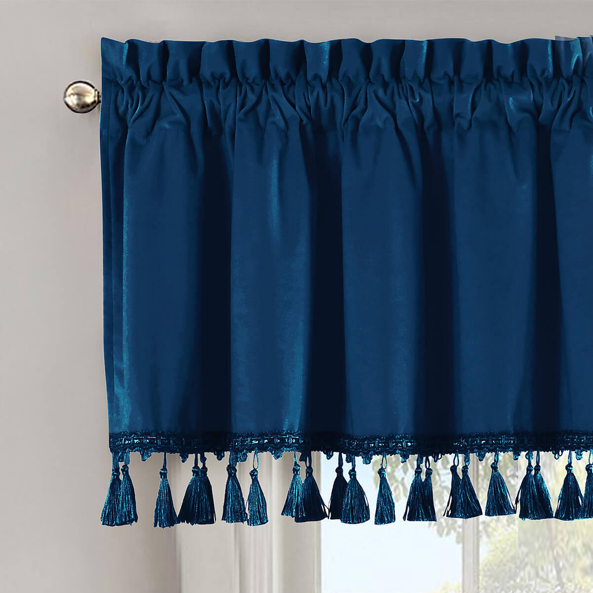 Heavyweight Velvet Straight Valance 52”Wx19”L (Single)