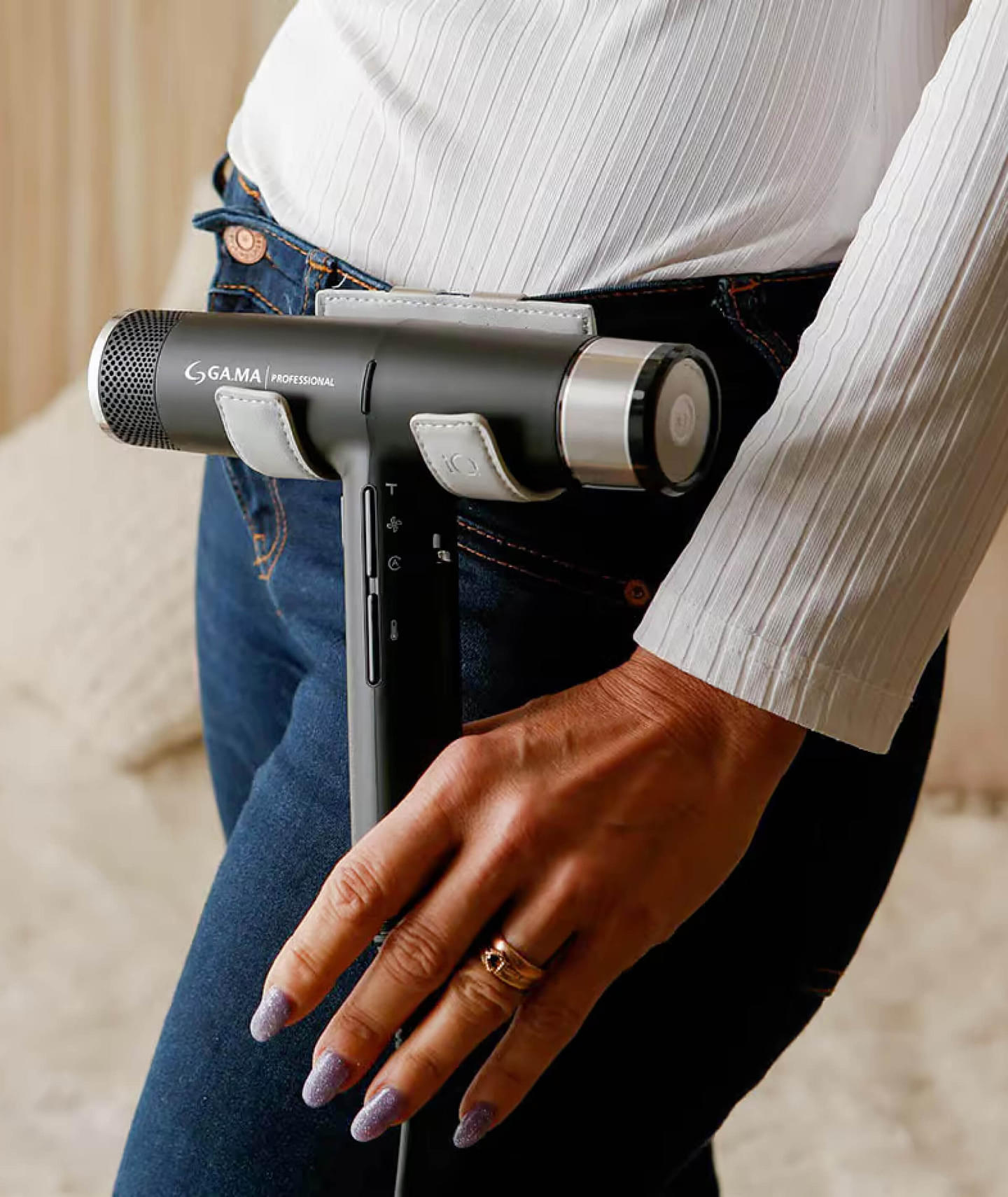 iQ2 Waist & Wall Holder