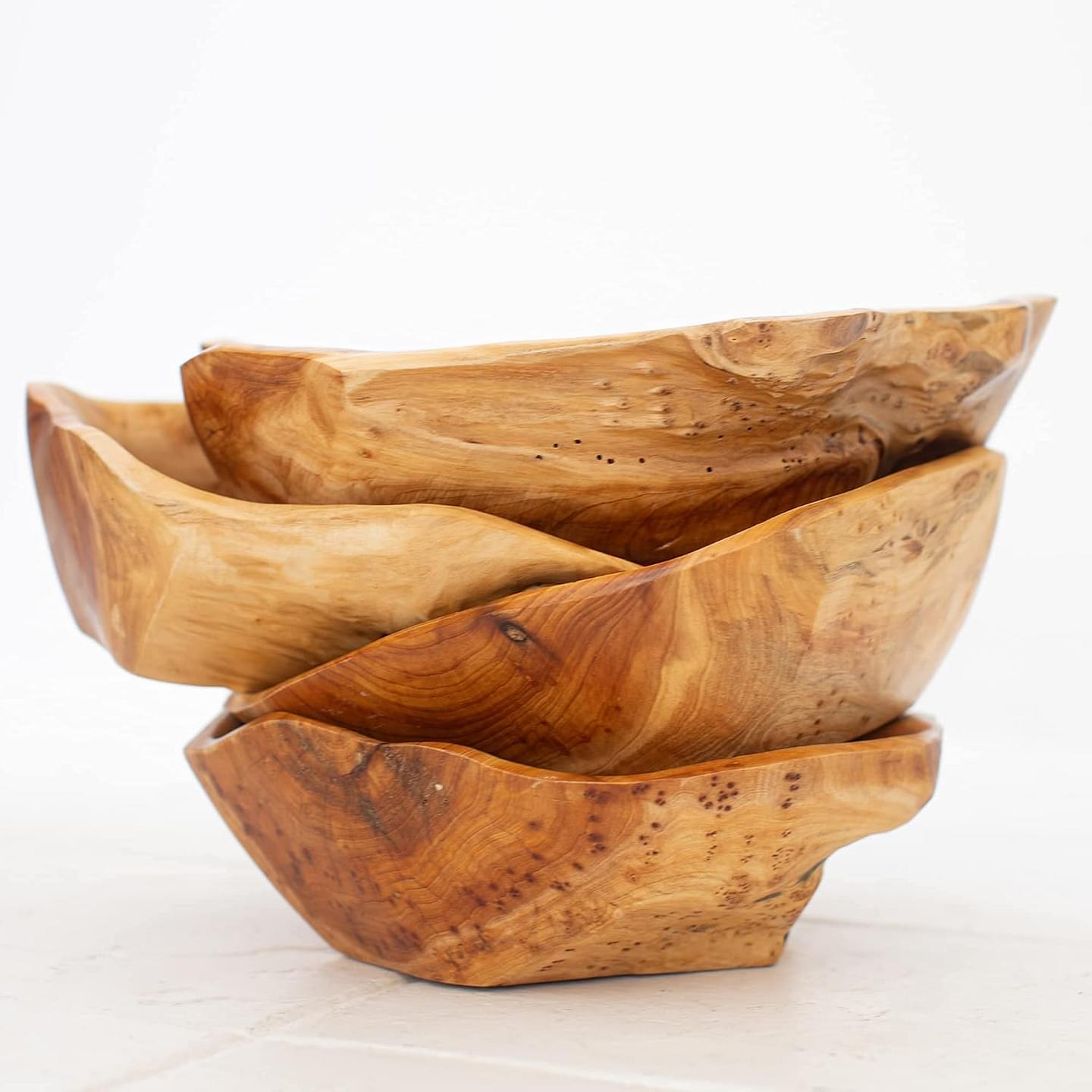Large Decorative Wooden Bowl - Handmade Rustic Fruit Bowl for Kitchen Decor - Salad Snack Food Bowl - Natural Fir Root Wooden Bowl - Set of 1 Size 12”-14”