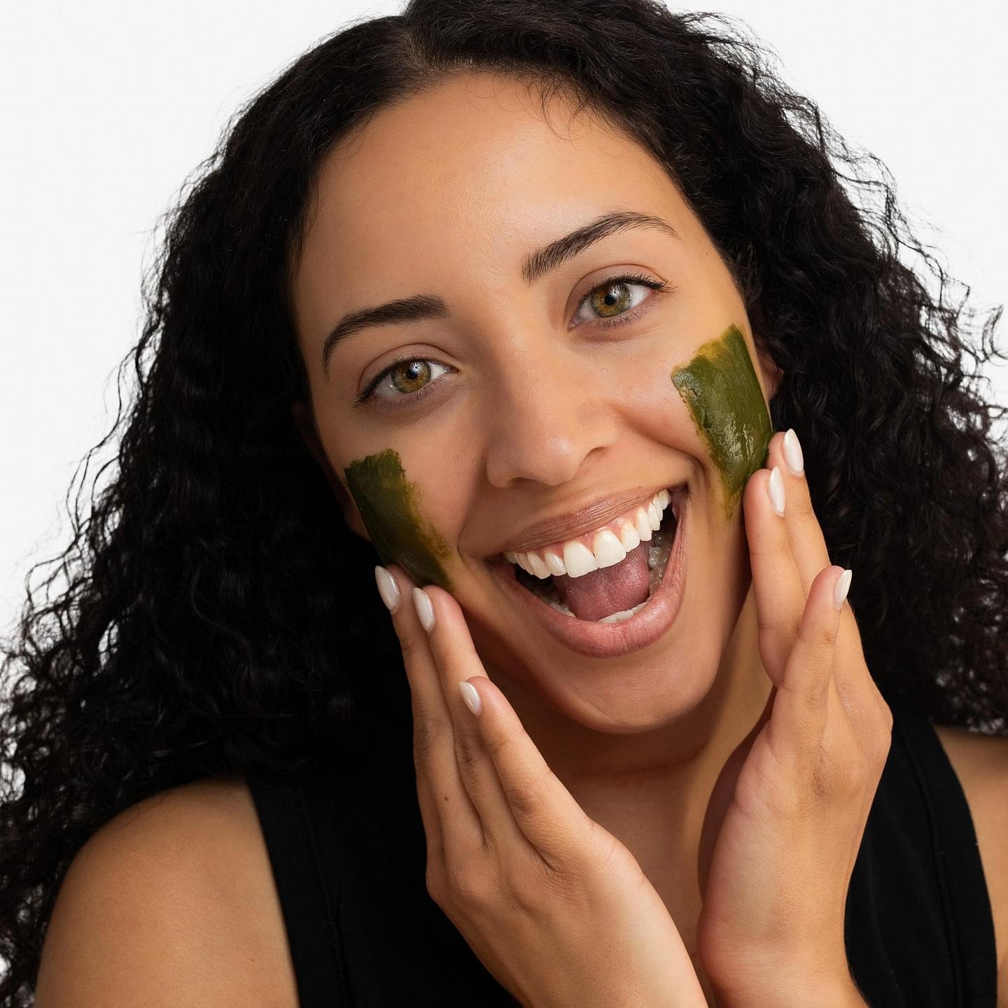 Meet your Match(a) | Matcha + Hyaluronic Acid Dry Defense Mask