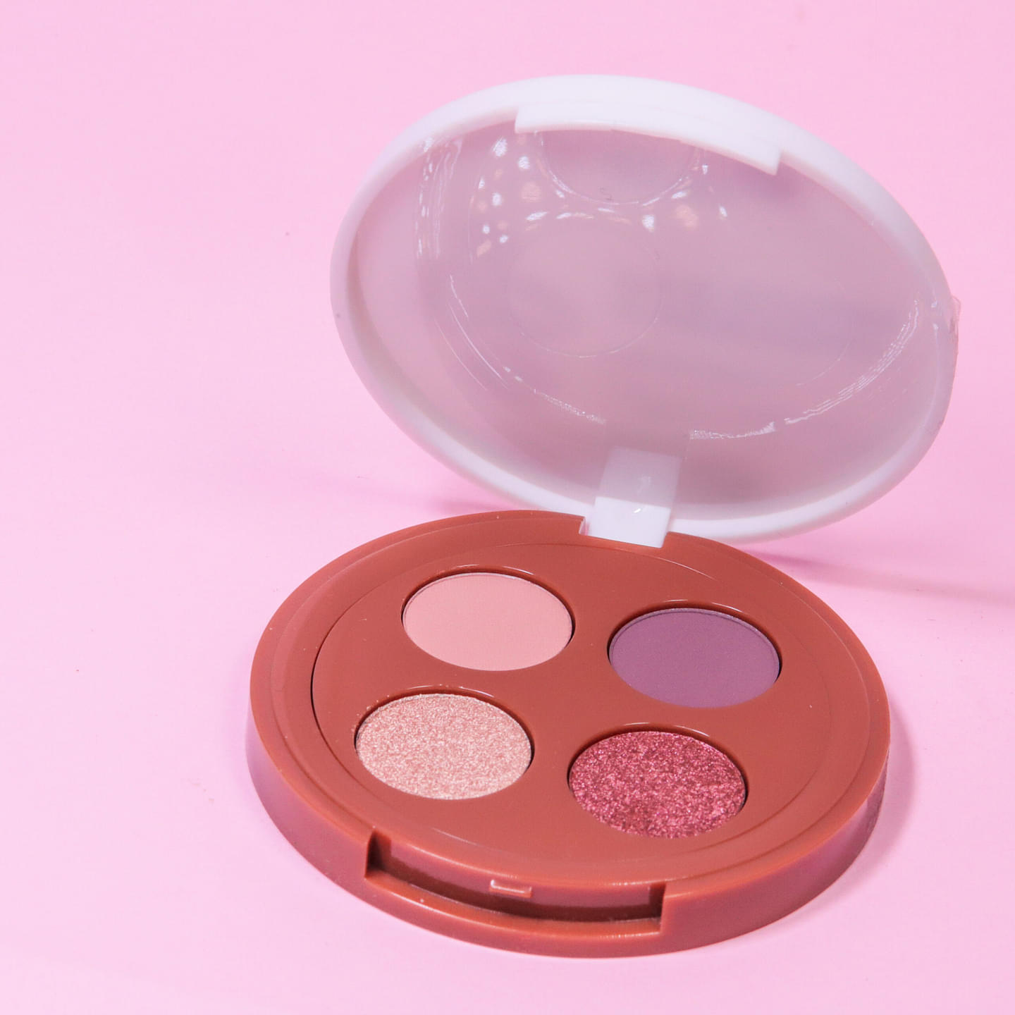 Quad Eyeshadow Palette with Coffee Oil image