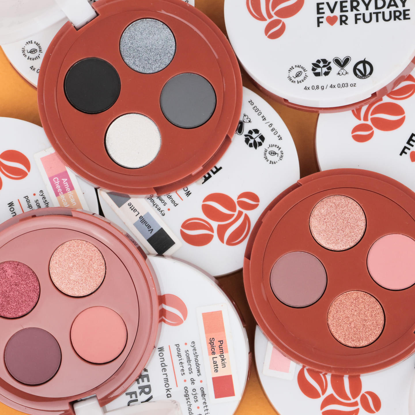 Quad Eyeshadow Palette with Coffee Oil image