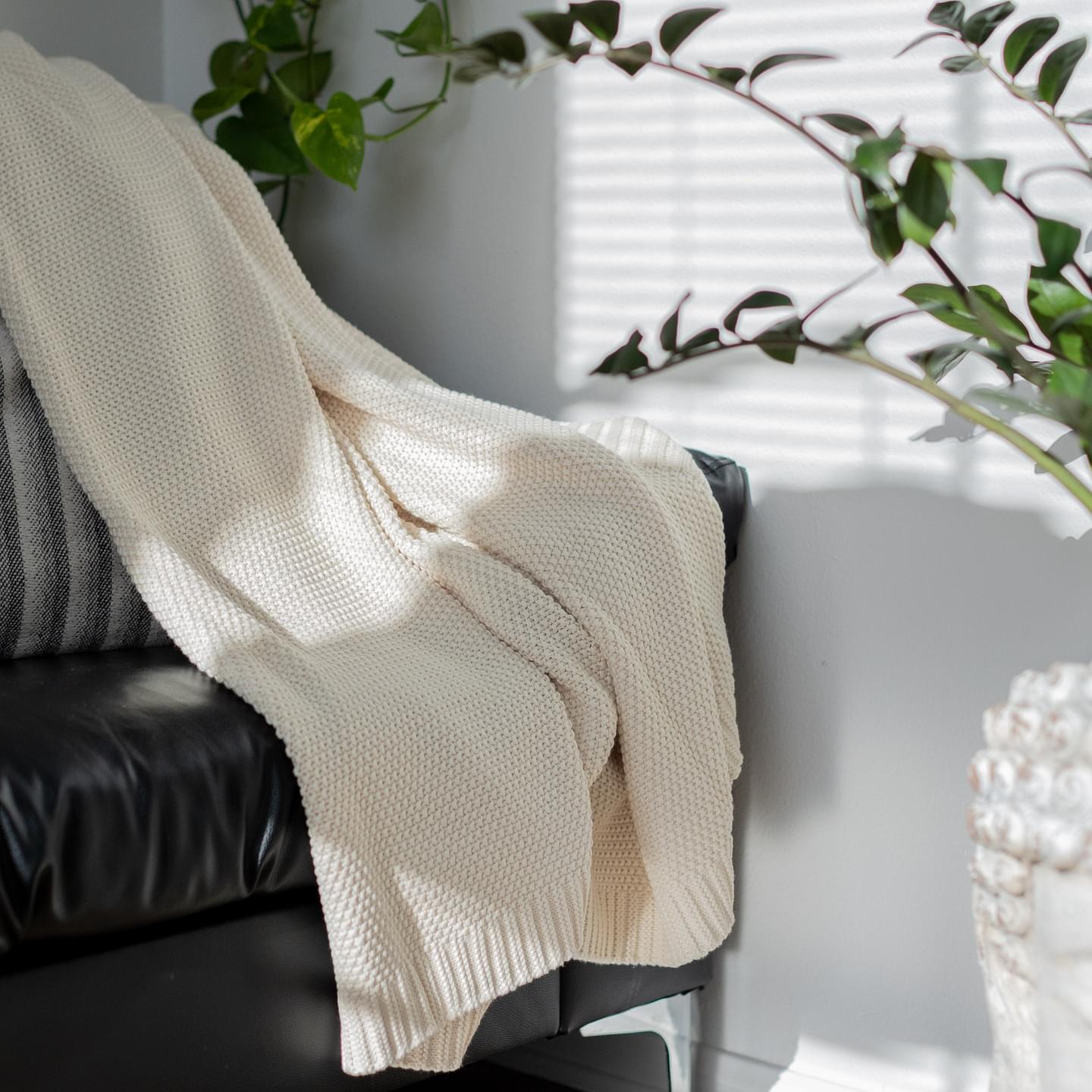 Regenerative Organic Knitted Blanket