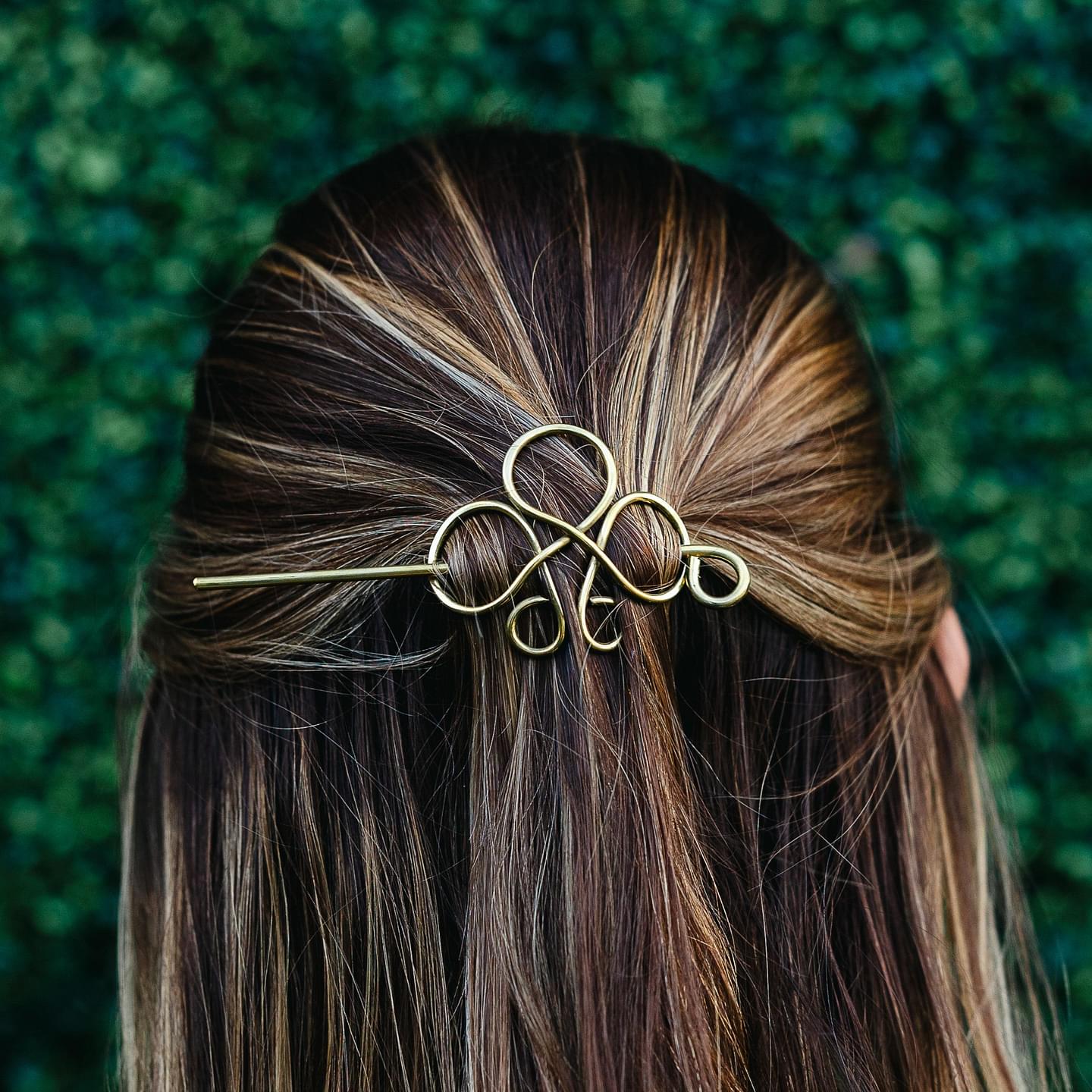 Rosette Hair Pin