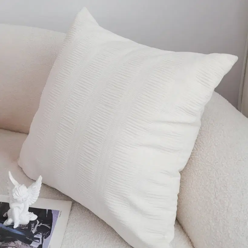 SOGA 2X 45cm Cream Corduroy Decorative Pillow Covers – Soft Textured Polyester Cushion Cases for Sofa, Couch, or Bed