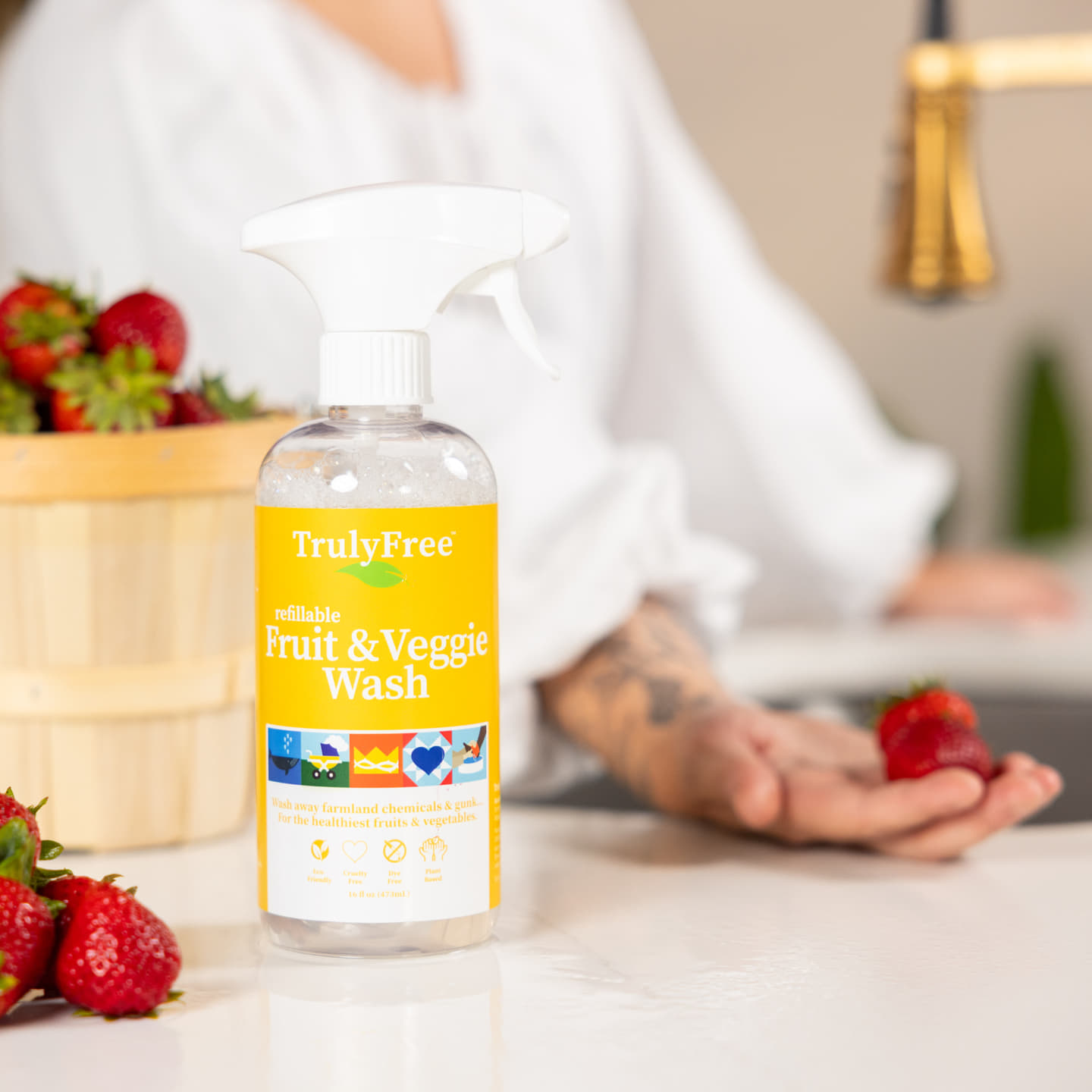 Truly Free Home Fruit & Veggie Wash Buy 4 Get 4 FREE | Wash Away More Than Dirt