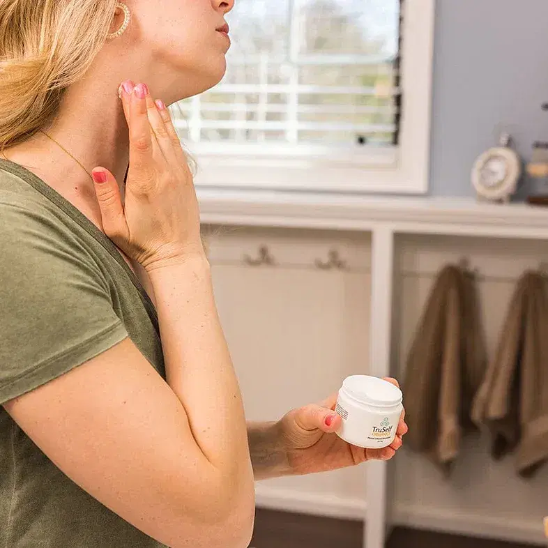 Herbal-Infused-Moisturizer