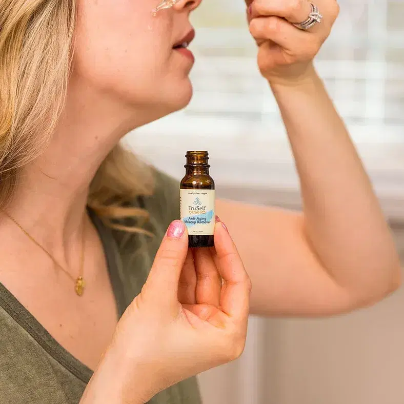 Anti-Aging-Makeup-Remover