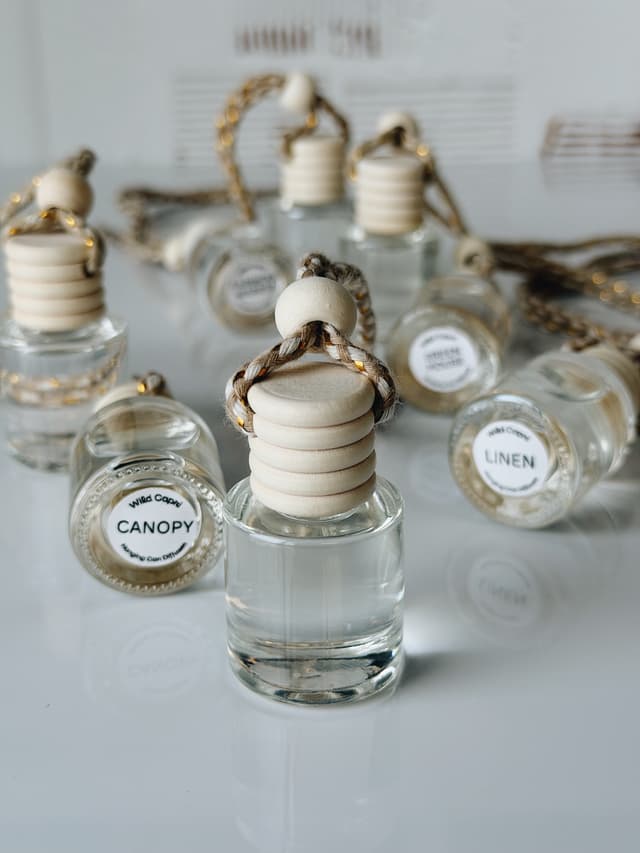 Wood + Glass Car Diffuser - Natural Hanging Aromatherapy Diffuser with ...