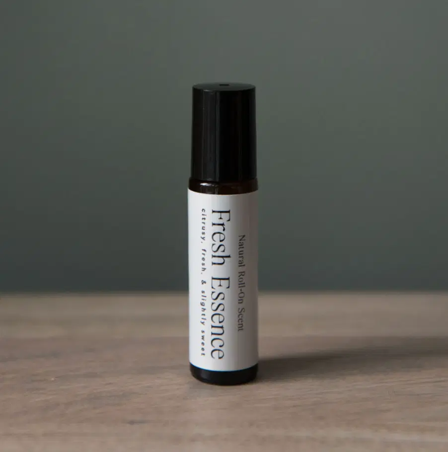 Happy Hearts Naturals - Natural Roll-On Scents - Natural Scent Blends for Body, Mood & Skin - Eco & Travel Friendly - Fresh Essence (citrusy, fresh, & slightly sweet)